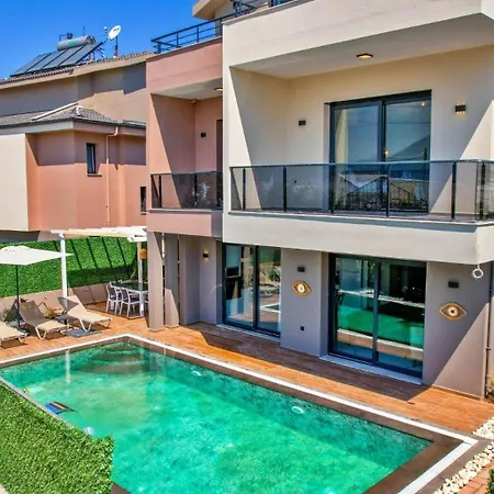 4 Bedroom 2855 别墅 费特希耶