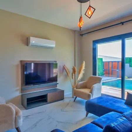 4 Bedroom 2855 别墅 *