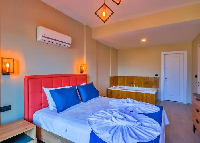 4 Bedroom *