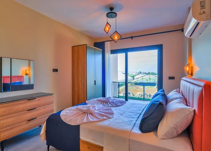 4 Bedroom Villa