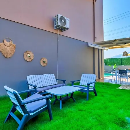 4 Bedroom 费特希耶