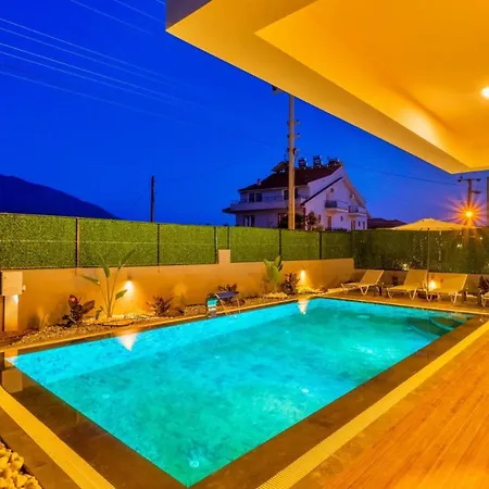 4 Bedroom 2855 Villa *