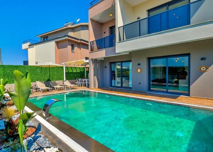 Vila 4 Bedroom *