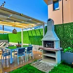 4 Bedroom * 페티예