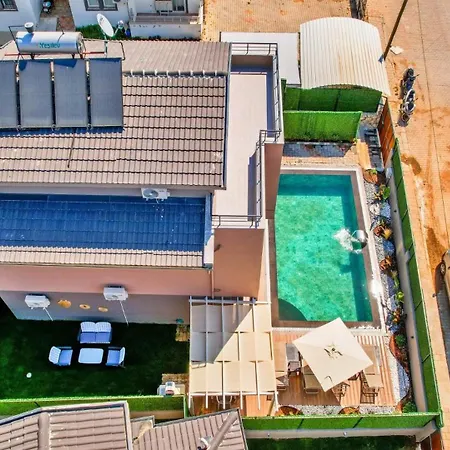 빌라 4 Bedroom *